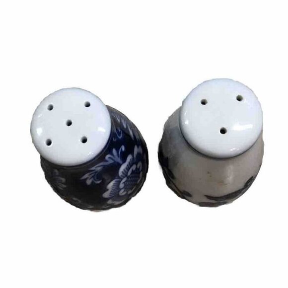 Pier 1 Cobalt Blue/White Salt & Pepper Shakers 3.5" - Picture 3 of 4